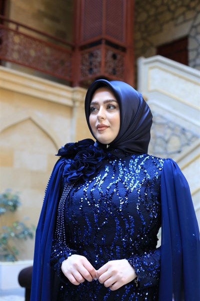 0052 KOD PELERİN DETAYLI ELBİSE