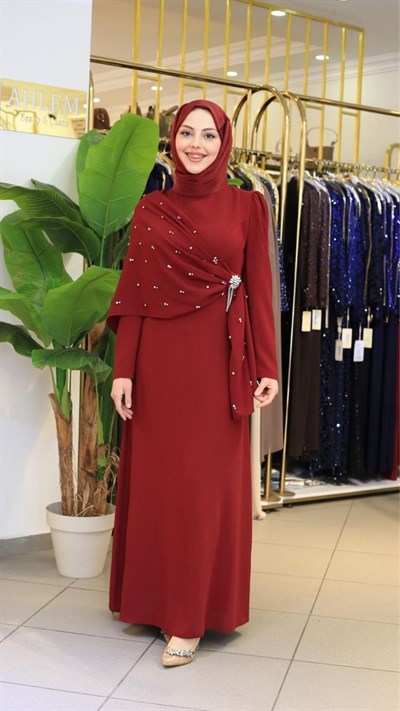0055 KOD SAWOROSKİ PELERİN DETAYLI ELBİSE
