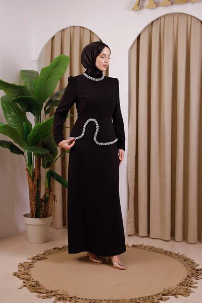 0080 فستان كريب كود كود بتفاصيل من الكريستال المرصع بالكريستال