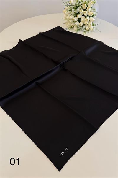 01 KOD DÜZ RENK SİYAH AHLEM TWİL İPEK EŞARP SİYAH