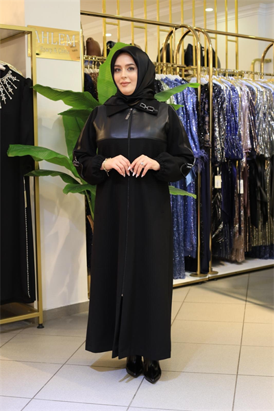 04-1572 قبعة جلدية مزخرفة