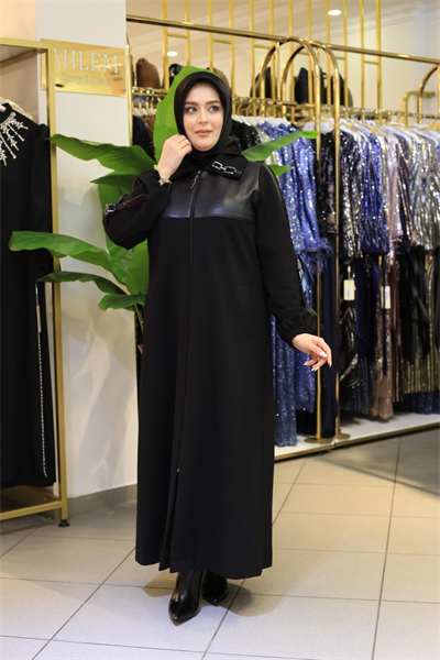 04-1572 قبعة جلدية مزخرفة