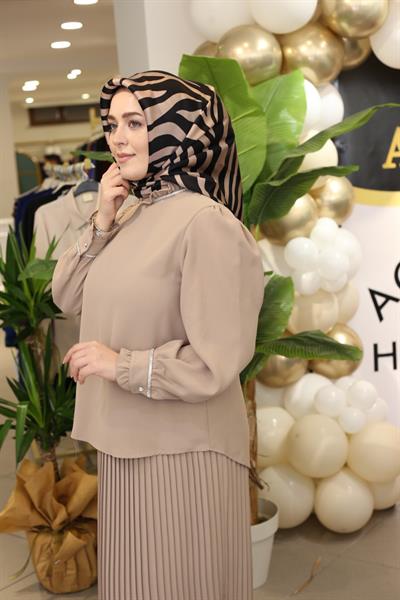 0701 CODE PİLELİ ETEKLİ SUCH