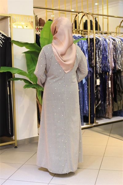 08-1648 فستان بنقوش هندسية