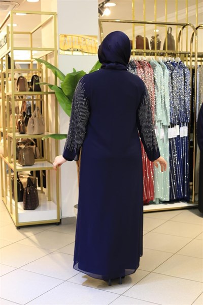 1037 KOD ŞİFON PELERİNLİ ELBİSE