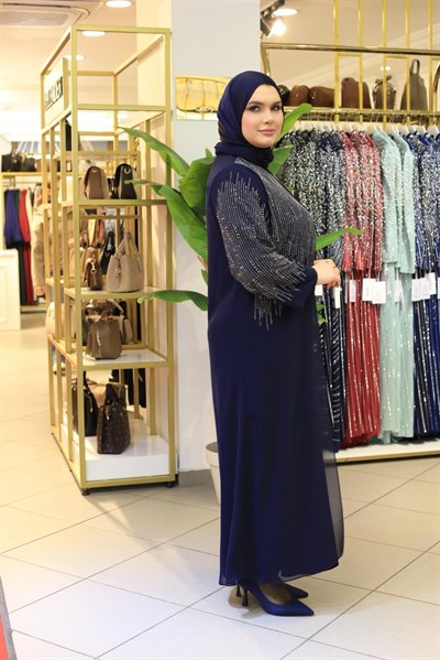 1037 KOD ŞİFON PELERİNLİ ELBİSE