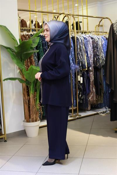 1100 CODE OYSHO PANTS SUIT