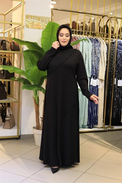 1209 KOD KENDİNDEN DESENLİ ELBİSE