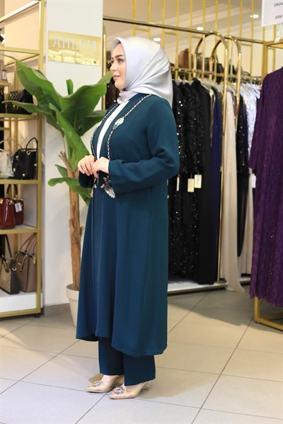 1236 KOD SAWOROSKİ TAŞLI ÜÇLÜ PANTOLONLU TAKIM
