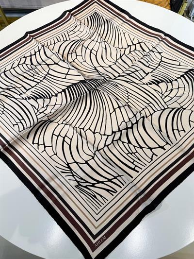 15809/02 KOD ÇİZGİ DESEN AHLEM SAF İPEK EŞARP KAHVERENGİ