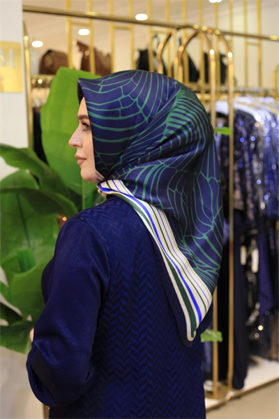 15809/14 KOD ÇİZGİ DESEN AHLEM SAF İPEK EŞARP LACİVERT