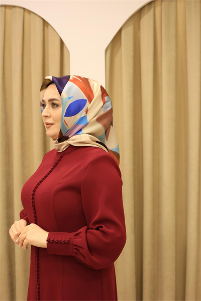 15812/1 KOD FIRÇA DESEN AHLEM SAF İPEK EŞARP MOR