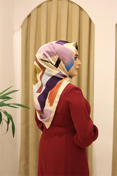 15812/1 KOD FIRÇA DESEN AHLEM SAF İPEK EŞARP MOR