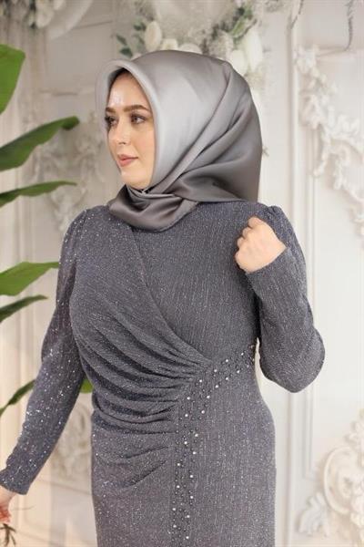 1743 kod kod kendi̇nden simli̇ elbi̇se