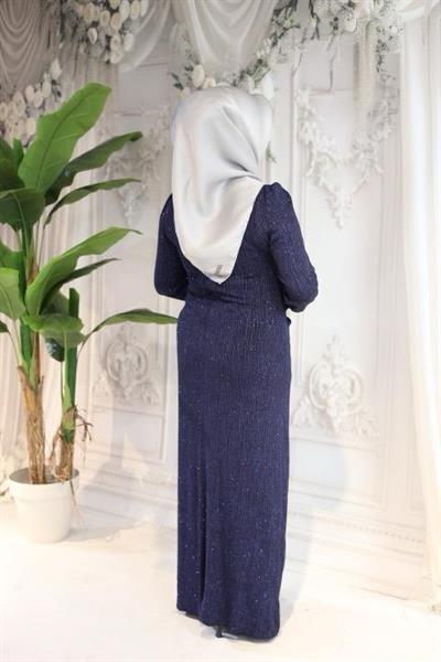 1743 kod kod kendi̇nden simli̇ elbi̇se