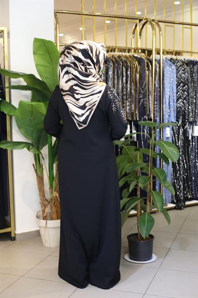 عباءة 2013 عباية مطرزة بالخرز المزخرف بالخرز المزخرف بالخرز