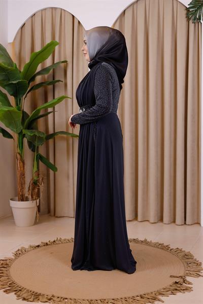 ПЛАТЬЕ ИЗ САМОШИТОГО ШЕЛКА С ДЕТАЛЯМИ ИЗ ГУБКИ В СТИЛЕ 2015 ГОДА