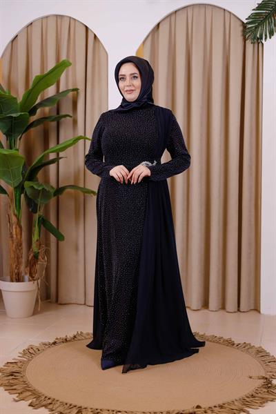 ПЛАТЬЕ ИЗ САМОШИТОГО ШЕЛКА С ДЕТАЛЯМИ ИЗ ГУБКИ В СТИЛЕ 2015 ГОДА