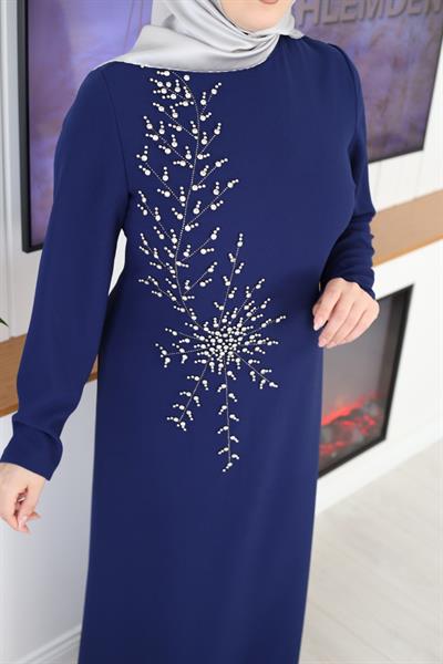 2097 CODE ROBE BRODÉE DE PIERRES DE CRISTAL