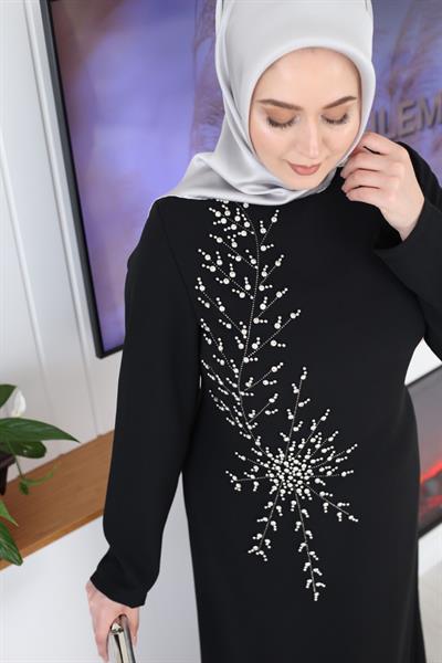 2097 CODE ROBE BRODÉE DE PIERRES DE CRISTAL