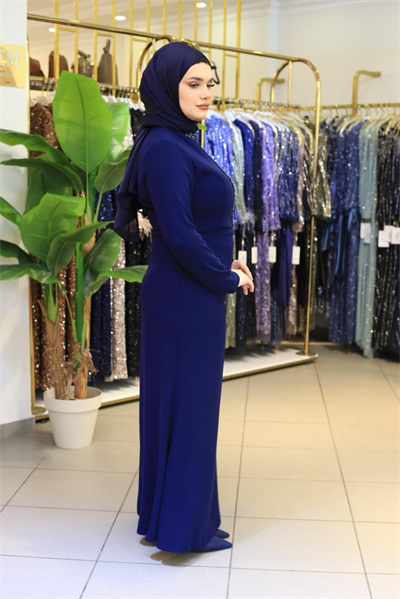 2130 CODE DRAPE DETAILLIERTE KLEID