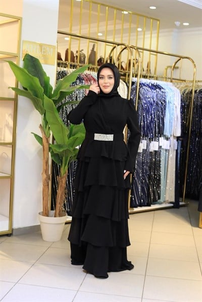 2131 KOD KAT ETEKLİ ELBİSE