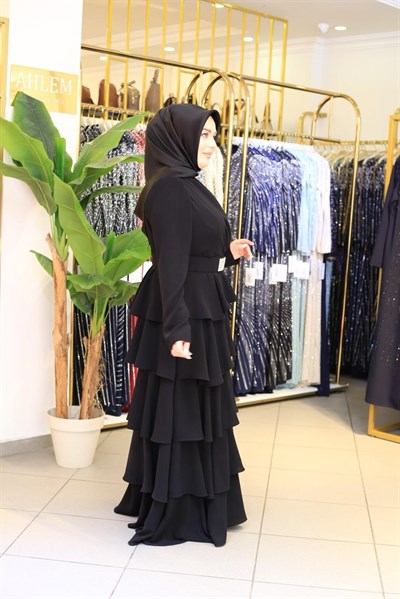 2131 KOD KAT ETEKLİ ELBİSE