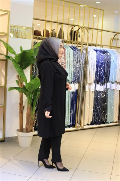 2203 CODE FRONT FLARED TUNIC