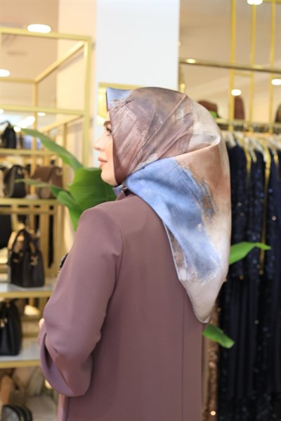 2302/42 KOD SOYUT FIRÇA DESEN LEVİDOR SURA İPEK EŞARP