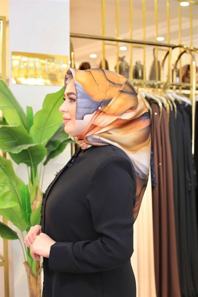 2306/2 KOD SOYUT ÇİÇEK DESEN LEVİDOR SURA İPEK EŞARP