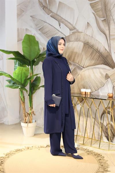 2536 CODE DREIFACHANZUG MIT JACKE