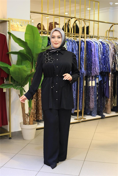 2602 KOD ÇİÇEK DETAYLI PANTOLONLU TAKIM SİYAH