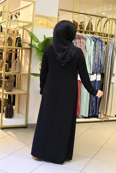 26026 KOD DÜĞMELİ ELBİSE