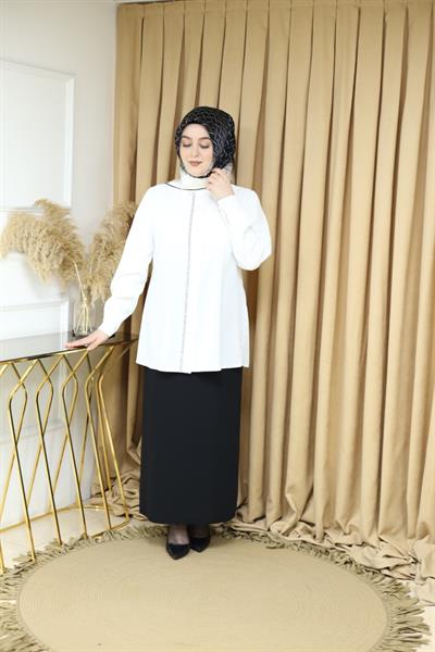 3046 KOD PARLAK DÜĞMELİ GÖMLEK BEYAZ