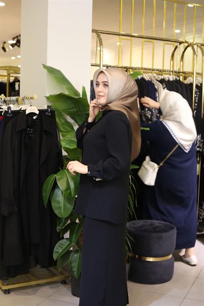 3056 CODE DÜĞMELİ GÖMLEK