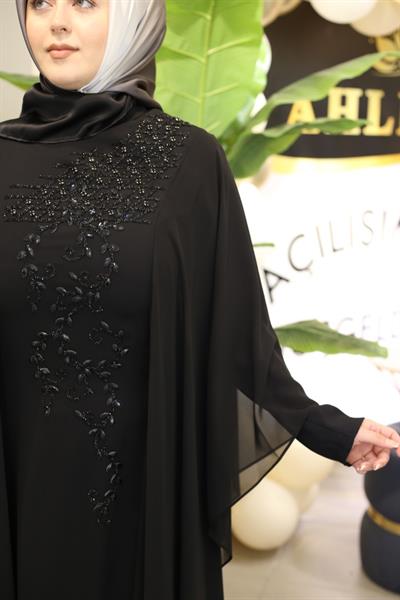 3110 CODE ROBE EN CRÊPE CAPE TULLE