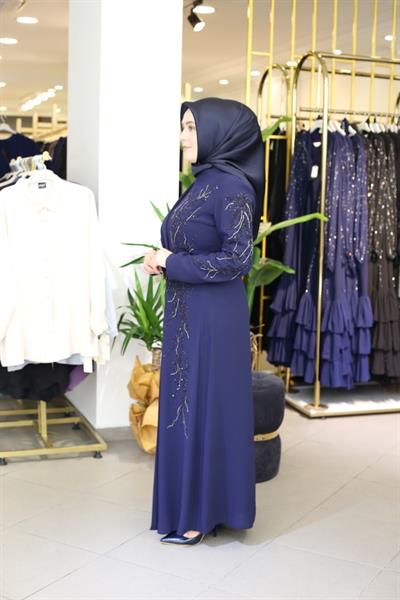 3176 CODE ROBE DRAPÉE AVEC PIERRES