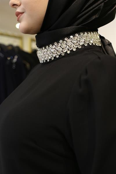 3180 CODE CRYSTAL STONE HIDDEN SLIT DRESS