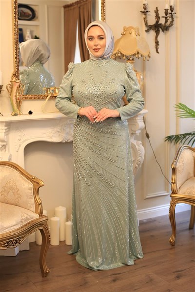 3181 فستان سهرة مزين بالحجارة الكريمة