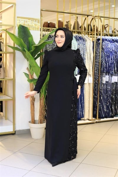 3337 KOD TEK KOLU PAYET İŞLEMELİ ELBİSE