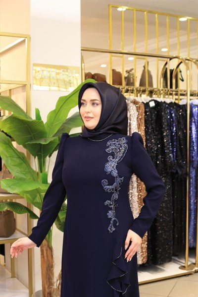 3500 KOD ÇİÇEK DESEN TAŞLI ELBİSE