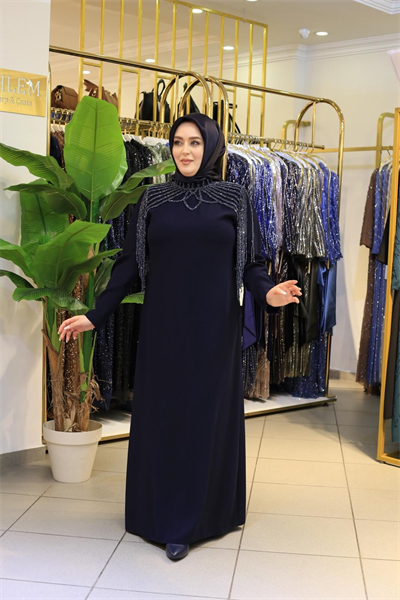 3514 فستان كريب من مجموعة كود كلستر