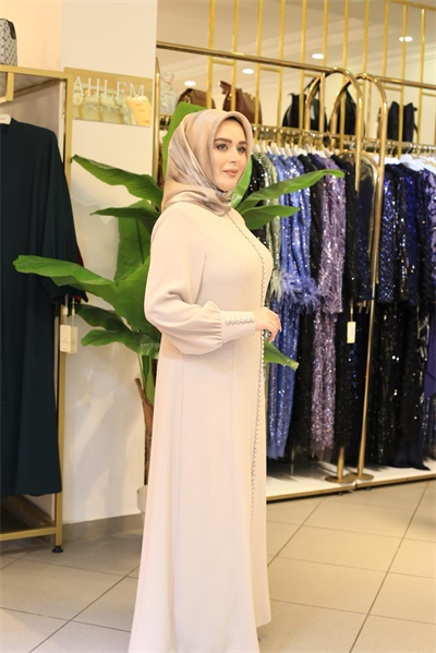 3572 فستان كريب مفصل بأزرار مرمزة