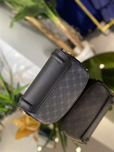 385 КОД ARMINE ЖЕНСКАЯ СУМКА НА ПЛЕЧО/РУКУ