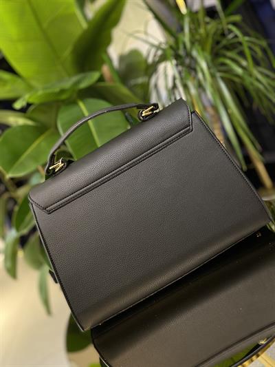 393 KOD ARMİNE ÇANTA SİYAH