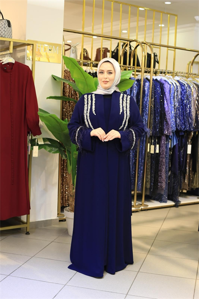 4200 KOD KOLLARI TÜYLÜ ABAYA TAKIM