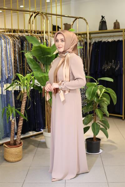 421 CODE SATIN DETAILED DRESS