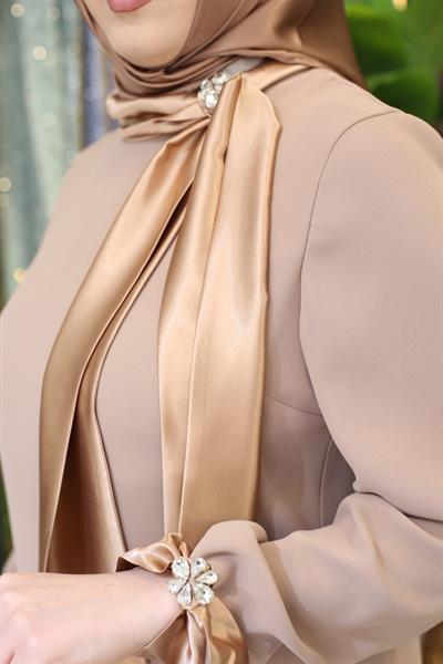 421 CODE SATIN DETAILED DRESS