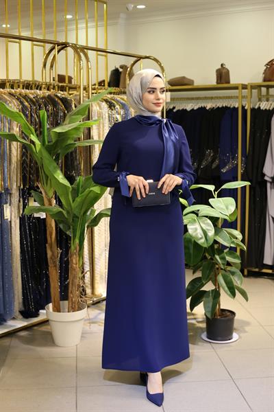 421 CODE SATIN DETAILED DRESS