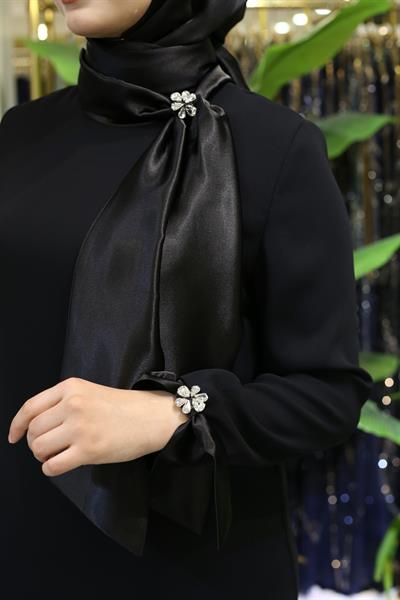 421 CODE SATIN DETAILED DRESS